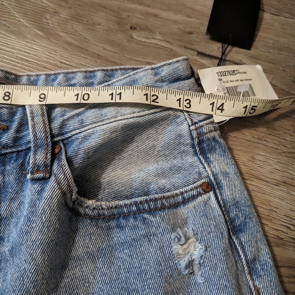 NWTs Joe's Niki boyfriend jeans, super soft, heavy denim 25 - Picture 5 of 8